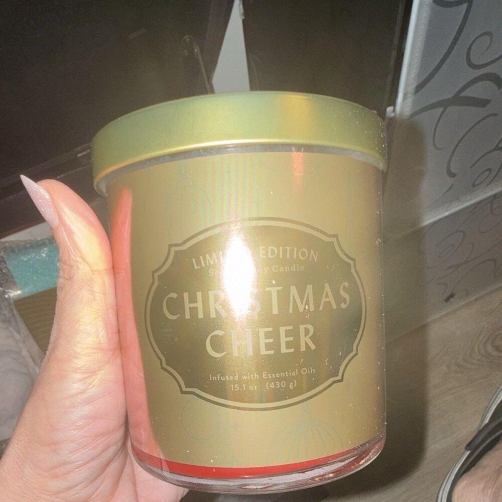 Candle - Picture 1 of 1